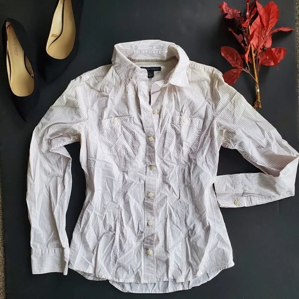 Banana Republic Square Print Button Down Shirt